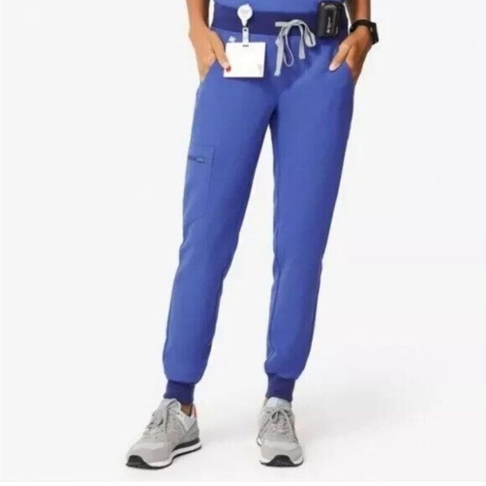 Figs Zamora 2.0 Regular Waist Jogger Scrub Pants in Denim Blue, size medium